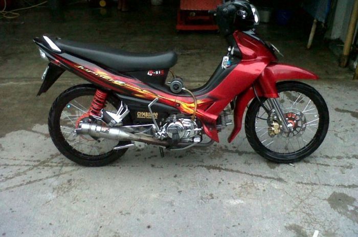Modifikasi Motor Balap Jupiter Z. Kaki-kaki Motor Gede Kalah Mewah, Modifikasi Yamaha Jupiter Z