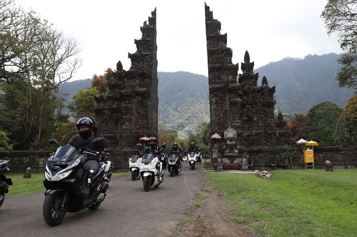 Pcx 1 Liter Berapa Km. Melongo Lihat Data Konsumsi BBM Honda PCX Dipakai 400 km di