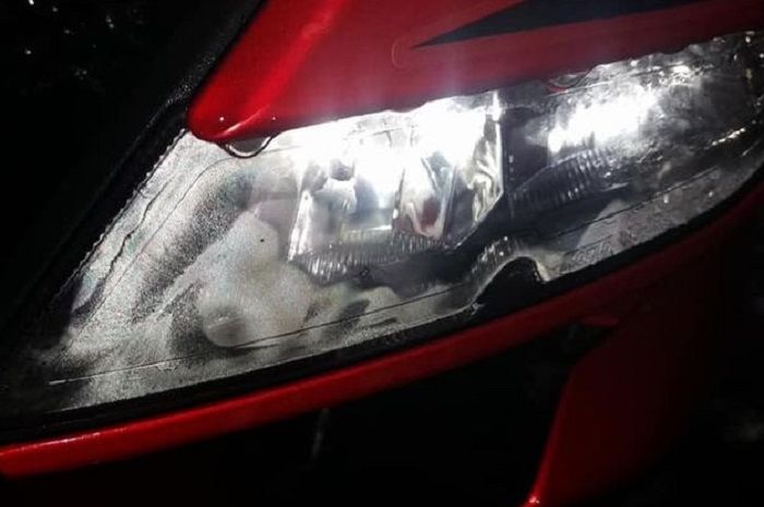 Mika Lampu Depan Yamaha Nmax. Tampilan Motor Jadi Kusam, Terungkap Penyebab Mika Lampu