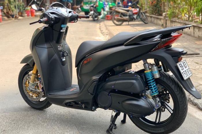Mio Ceper Standar. Honda SH300i Kelihatannya Sih Standar, Pasti Melongo Setelah