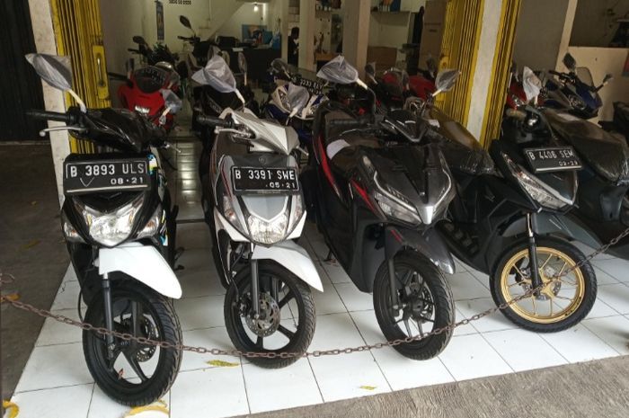 Harga Pasaran Beat 2015. Menggiurkan, Honda BeAT Tahun 2015 Dijual Cuma Rp 8 Juta