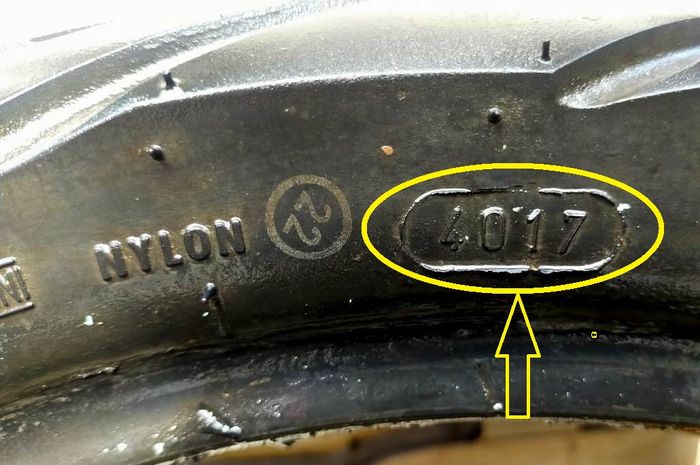 Umur Ban Motor. Jangan Cuma Gonta-Ganti Ban, Harus Tahu Cara Baca Kode Umur