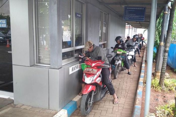 Cara Bayar Pajak Motor Tanpa Bpkb. Tanpa BPKB Ini Cara Bayar Pajak STNK Tahunan Motor atau Mobil