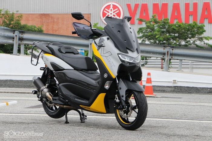 Modifikasi Nmax Kuning. Modifikasi All New NMAX, Grafis Bodi Menarik, Aksesoris Bikin Siap