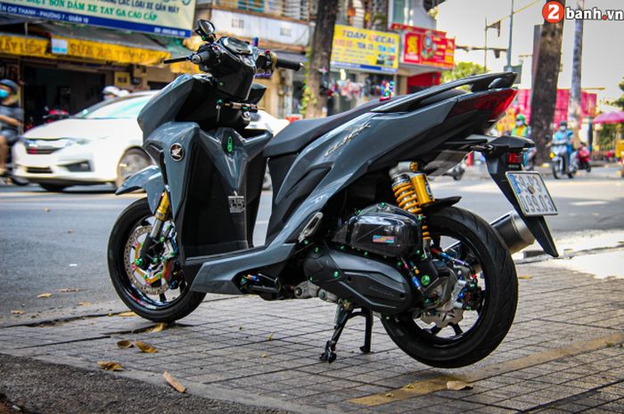 Modifikasi Vario 150 Warna Ungu. Modifikasi Honda Vario 150 Bodi Elegan Kaki-Kaki Menawan Pakai