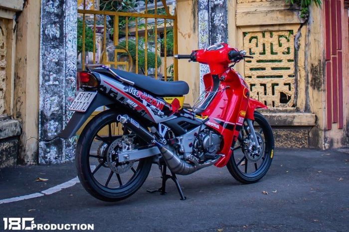 Satria R Modif. Modifikasi Suzuki Satria 120R Jadi Motor 2-Tak Kece, Livery Ala