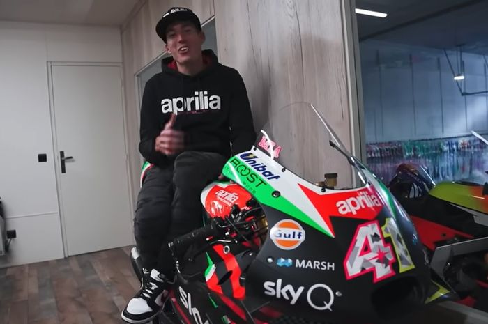 Koleksi Motor Gp Rossi. Fakta Aleix Espargaro Punya Koleksi Motor Balap Lebih Lengkap