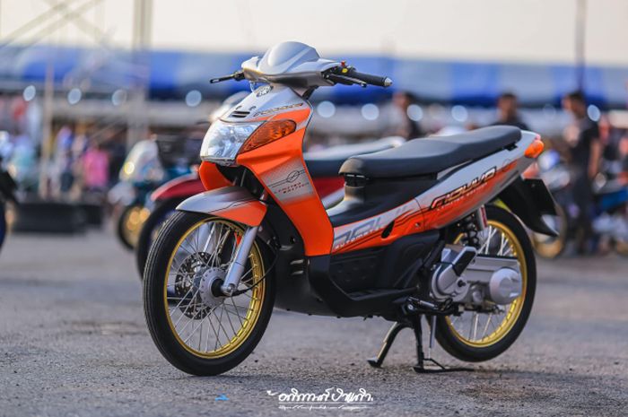 Nouvo Lele Modif. Ala Thailook di Modifikasi Motor Yamaha Nouvo Lele Jadi Inspirasi