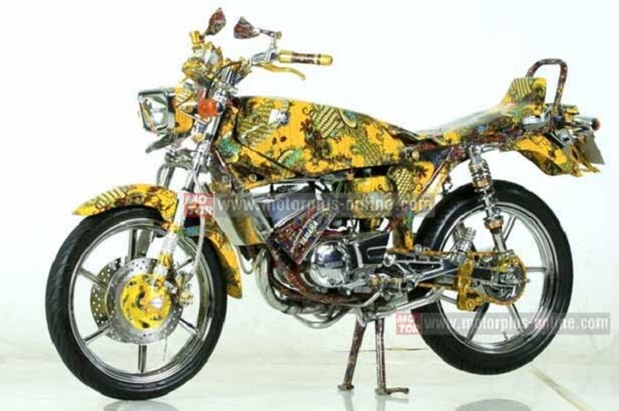 Rx King Modif Warna Kuning. Yamaha RX King Dilabur Motif Batik, Ini Dia Penampakannya