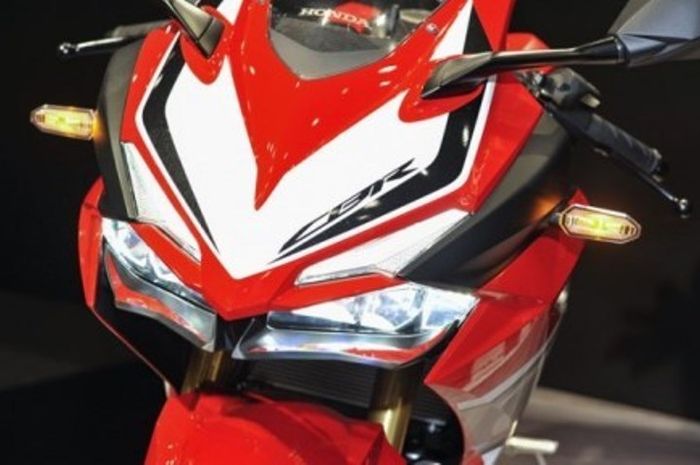 Cara Ganti Lampu Led. Baru Tahu, Ternyata Ganti Lampu LED Standar Motor Ada