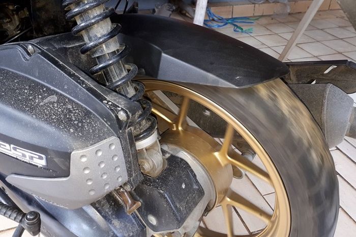 Cara Pasang Spakbor Kolong Nmax. Begini Cara Pasang Spakbor Kolong Honda Airblade di Vario 125