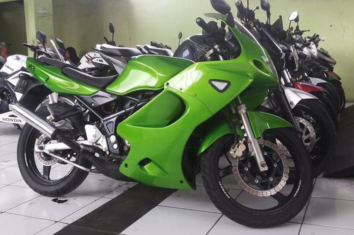 Cara Cek Ninja Rr Bekas. Mau Beli Kawasaki Ninja 2-tak Seken? Simak Nih Tipsnya Biar