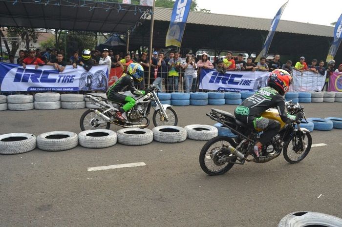 Video Balap Drag Ninja. Harga Motor Seken Sisa Balap Drag Bike, Ternyata Harganya