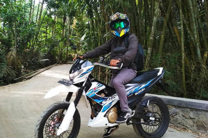 Satria Modif Supermoto. Ogah Mainstream, Suzuki Satria F150 Ini Dimodifikasi Ala Supermoto