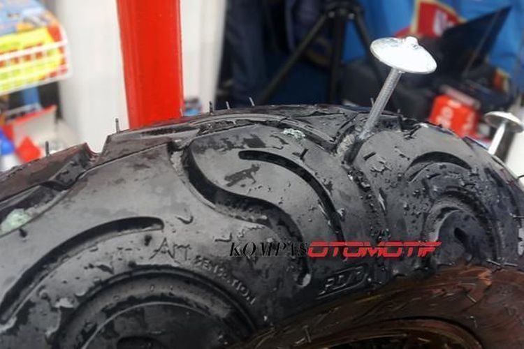 Cairan Anti Bocor Planet Ban. Mitos atau Fakta, Cairan Antibocor Bisa Bikin Rusak Pelek dan Ban