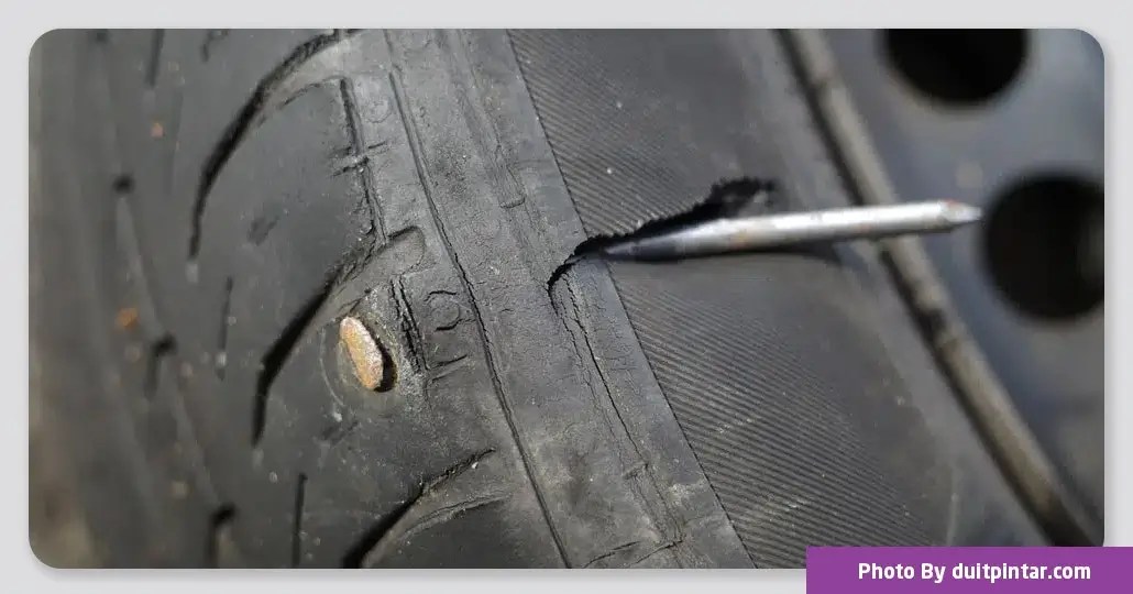 Ban Motor Sobek. Ban Luar Motor Sobek dan Retak? Begini 6 Cara Mengatasinya