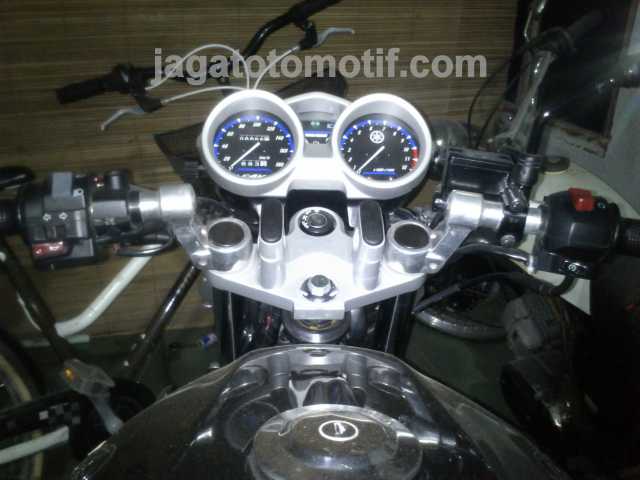 Stang Jepit Satria Fu Yang Bagus. Tips Memilih Stang Jepit Motor Sport yang Nyaman