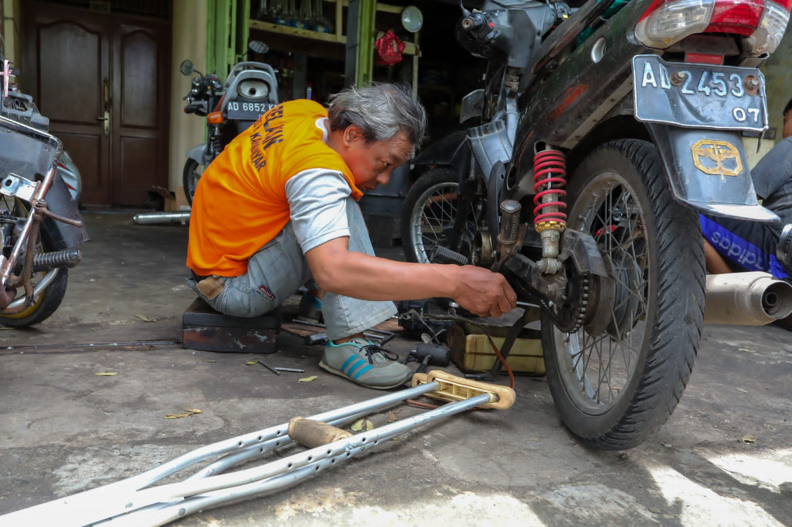 Bengkel Berkat Motor. Berkat Pelatihan dari Pemprov dan Baznas Jateng, Budi Wujudkan