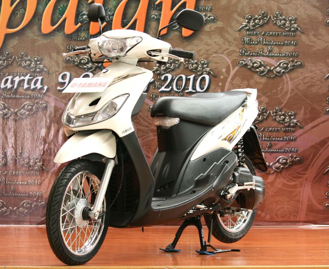 Modifikasi Motor Mio Smile Warna Hitam. 94 Gambar Modifikasi Yamaha Mio Sporty Warna Putih
