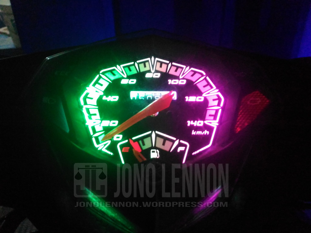 Cara Mengganti Lampu Speedometer Mio M3. Cara mengganti lampu speedometer Mio M3