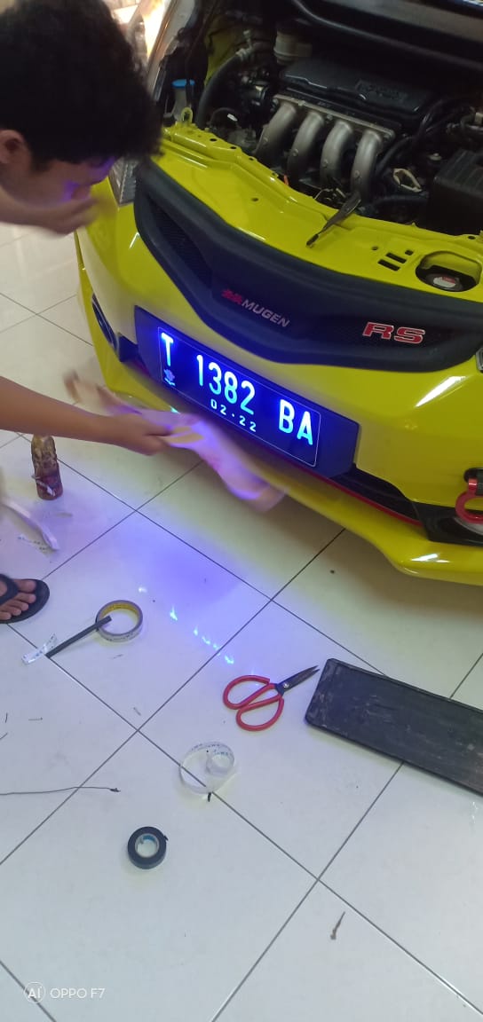 Cara Melepas Plat Nomor Acrylic. Cara Pemasangan