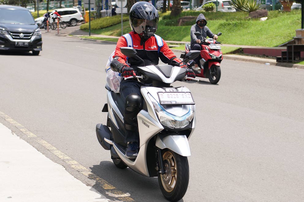 Ukuran Velg Freego. Test Ride Yamaha Freego 125 Connected MY2023 . . Skutik