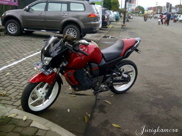 Ninja L Modif. Yamaha Byson pake Headlamp Ninja L? keren juga