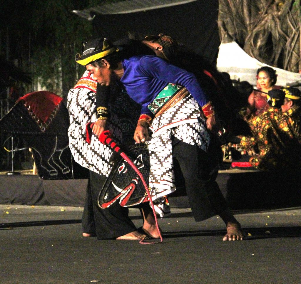 Sketsa Jaran Kepang. Jaran Kepang Jawa Timur, Jaranan atau kuda Lumping