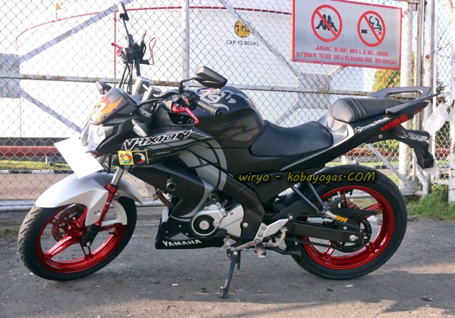 Modifikasi New Vixion Lightning Street Fighter. Inspirasi Modif: Yamaha New Vixion Lightning Konsep Street Fighter