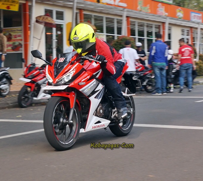 Spesifikasi Cb150r 2016. Spesifikasi All New CBR150R 2016