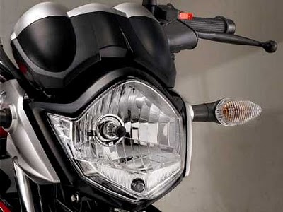 Lampu Vixion Old Kurang Terang. Malam hari dan hujan, sorot lampu Yamaha Vixion lama kurang