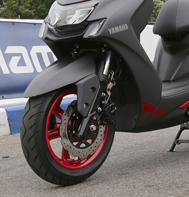 Lampu Belakang Mx King. Yamaha Cygnus-X 2018 asli keren, lampu belakang mirip