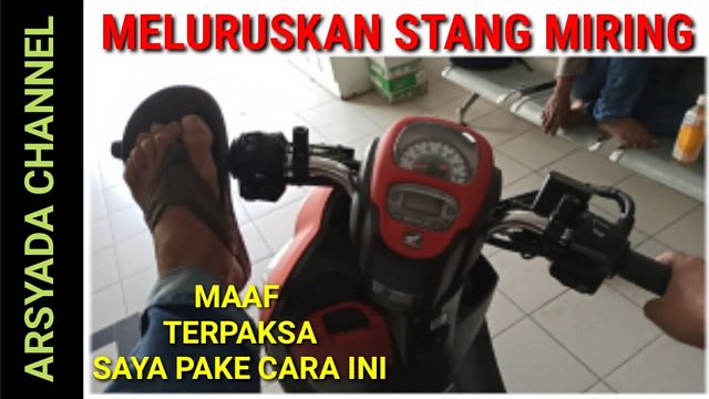 Cara Meluruskan Stang Motor Yg Bengkok. Parah, meluruskan setang miringnya PCX 160 di AHASS itu pakai