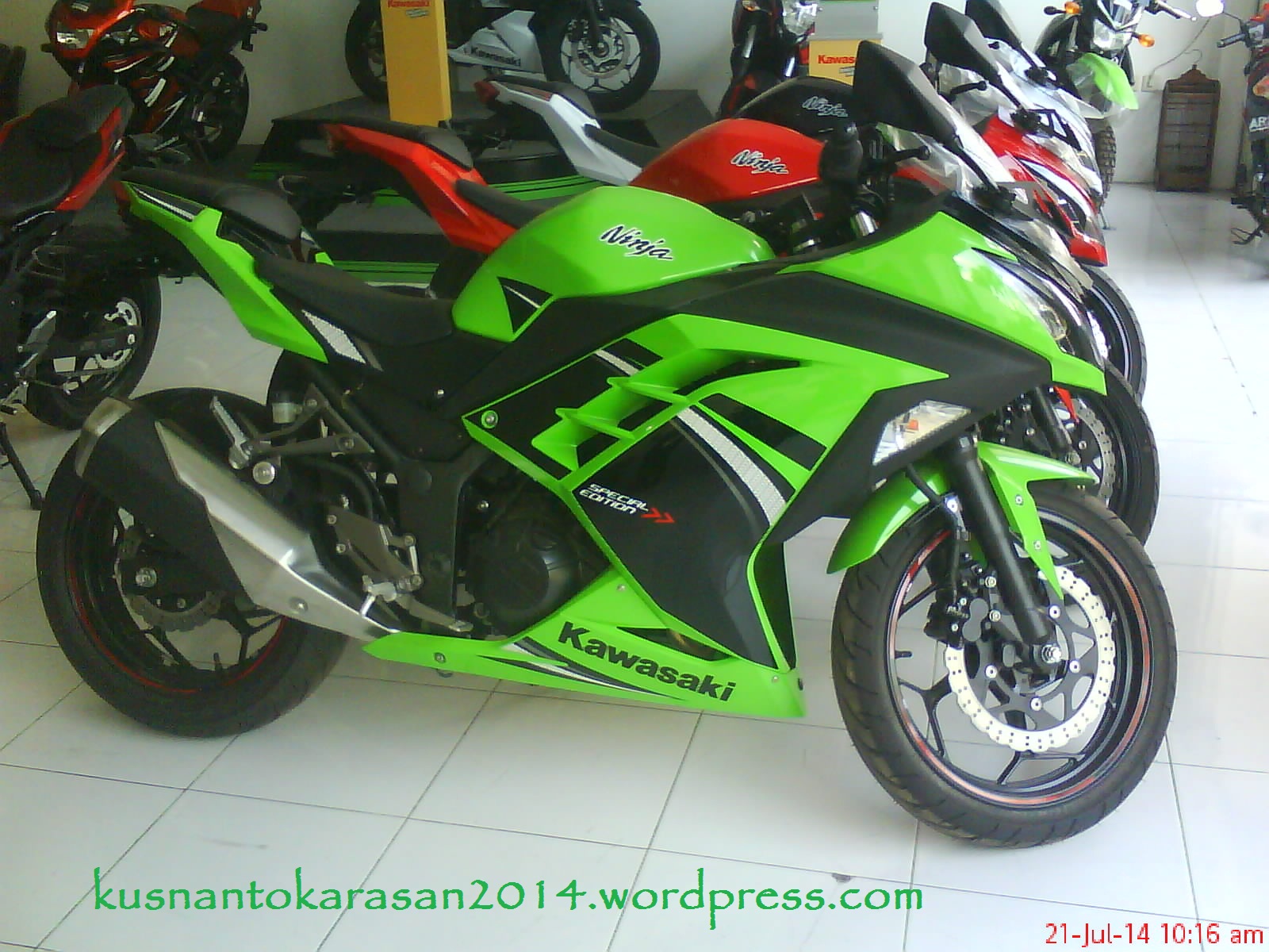 Perbedaan Ninja 250 Fi 2013 Dan 2015. perbedaan ninja 250 tahun 2008 dengan ninja tahun 2013