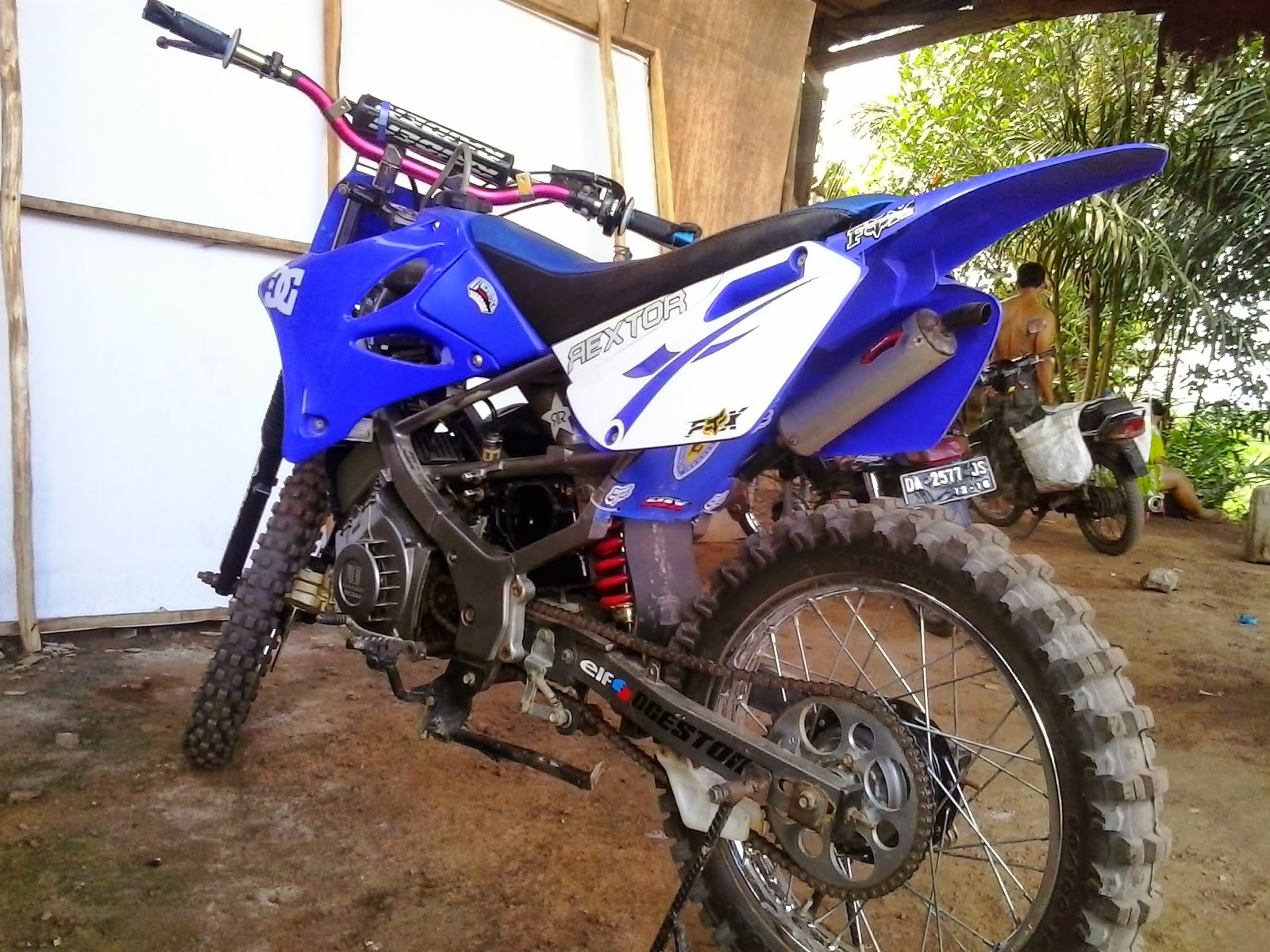 Modif Satria 2 Tak Jadi Trail. 87 Modifikasi Motor Satria 2 Tak Menjadi Trail