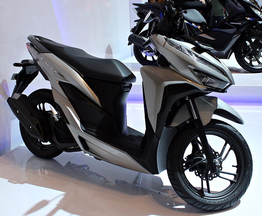 Oli Buat Vario 150. 9 Oli Motor Terbaik Untuk Vario 150