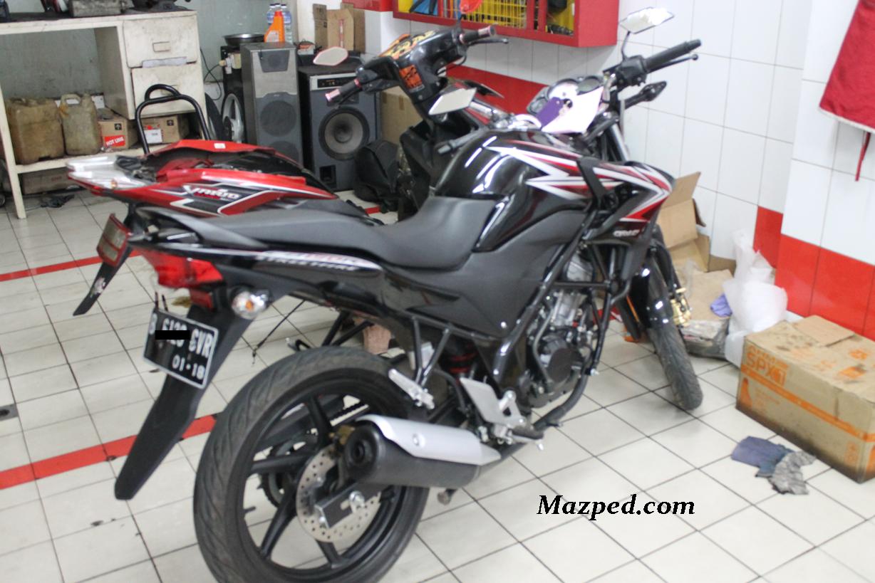 Modifikasi Cb150r Warna Putih. 16+ Gambar Motor Cb 150 R Warna Putih, Konsep Terkini!