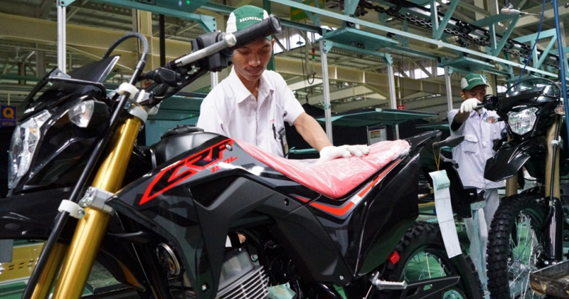 Crf 150 L Warna Hitam. Warna Baru Extreme Grey Honda CRF 150L