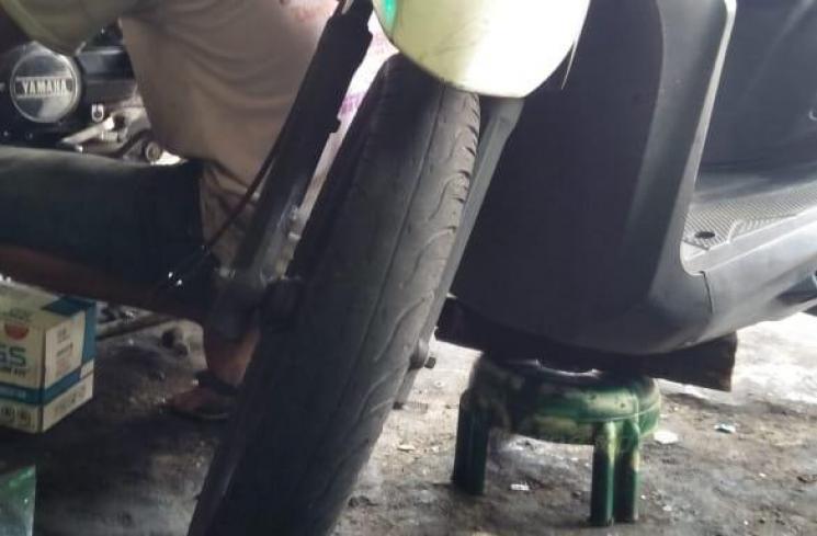 Cara Menambal Ban Tubeless Yang Benar. Tiga Pilihan Metode Tambal Ban Tubeless dengan Benar, Silakan