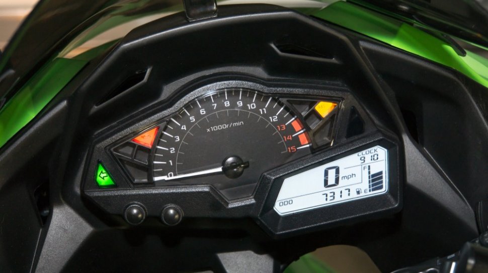 Jarum Bensin Motor Tidak Naik. Indikator Bensin pada Motor Anda Tak Berfungsi? Bisa Jadi Ini