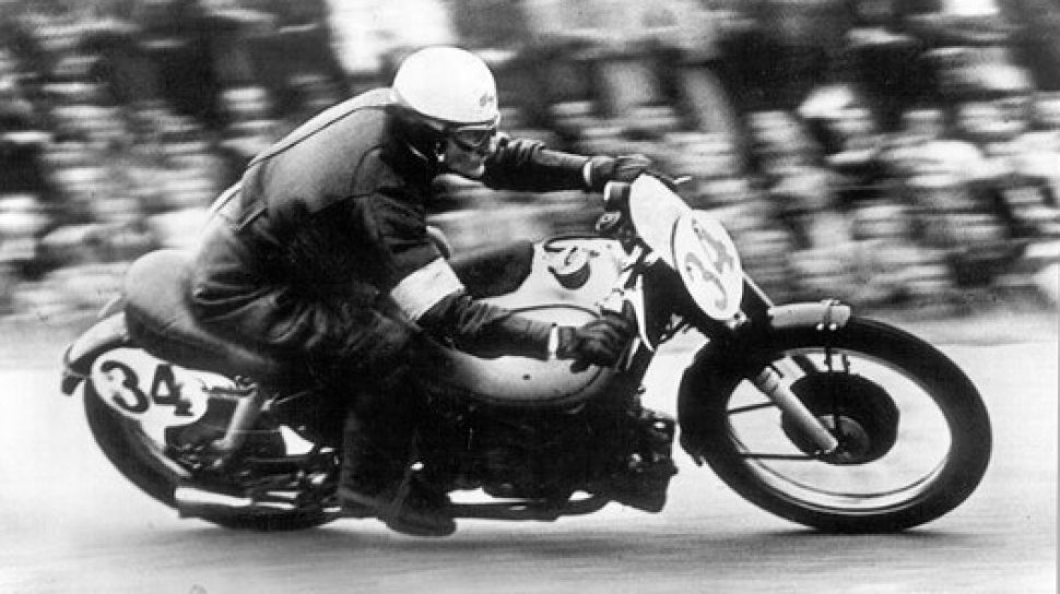 Motogp Pertama Di Dunia. 70 Tahun MotoGP, Inilah Pembalap Pertama yang Jadi Juara Dunia