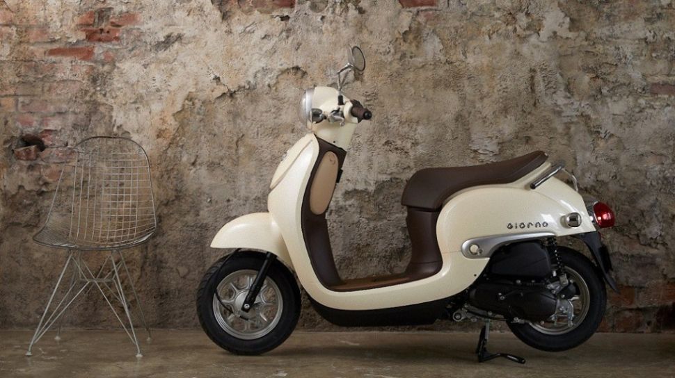 Honda Scoopy Chf50 Harga. Honda Perkenalkan Scoopy Versi Mahal, Harganya Kalahkan PCX