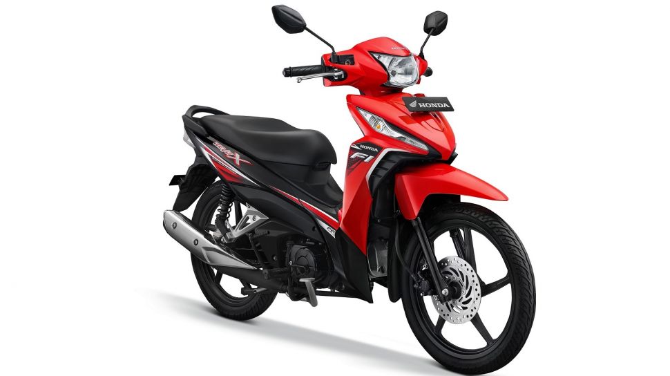 Lampu Belakang Motor Honda Revo. Hanya Bermodalkan Barang Bekas ini, Lampu Honda Revo Jadi