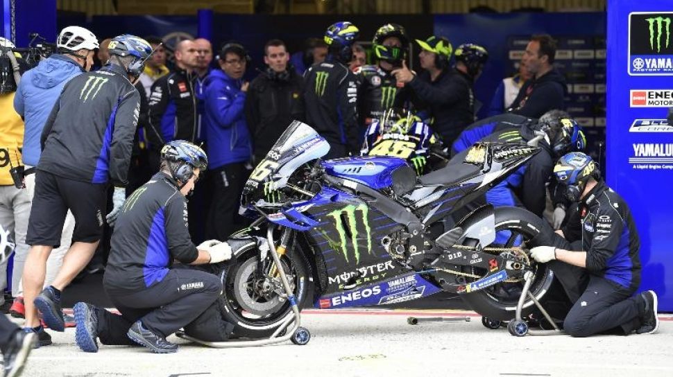 Cara Menghidupkan Motor. Begini Cara Menghidupkan Motor MotoGP, Enggak Pakai Tombol