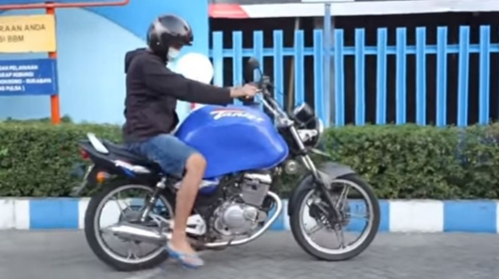 Motor Dengan Kapasitas Tangki Besar. Potret Motor Suzuki Ini Bikin Terpukau, Kapasitas Tangki Bensin 35