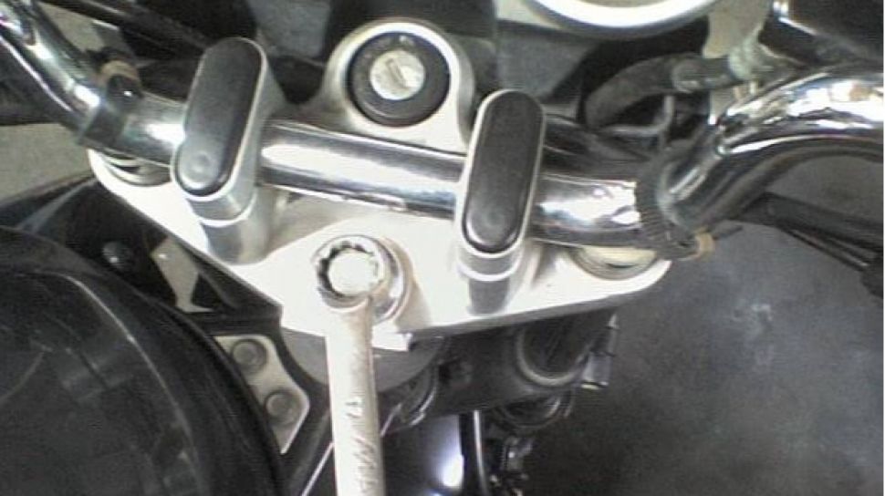 Home Stir Motor. 5 Tanda Komstir Motor Bermasalah, Pengguna Roda Dua Wajib Tahu