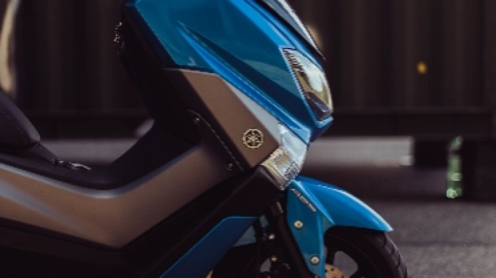 Modifikasi Nmax Hitam Simple Elegan. 4 Ide Modifikasi NMAX Simple Elegan, Bikin Penasaran, Coba Tips