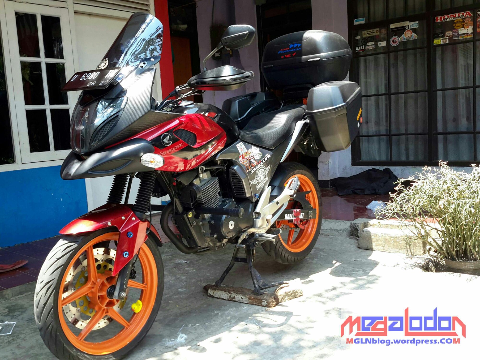 Cara Pasang Fairing Verza. New Megapro, Pasang Fairing Pulsar 220, jadi MegaStrada