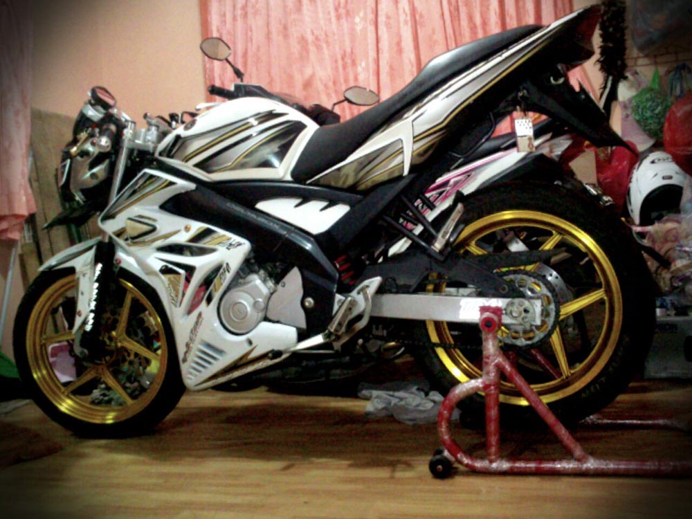 Vixion Modif Ducati. Modif Striping Old Vixion Putih ala Ducati motogp!