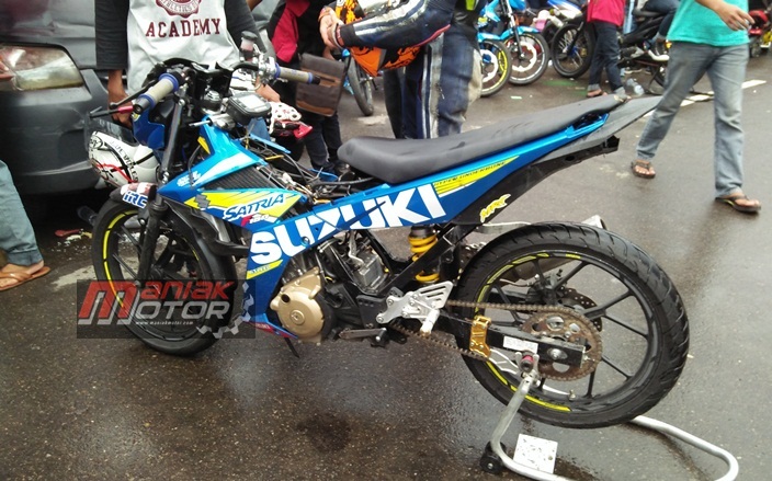 Satria Fu Fi Road Race. Suzuki Satria FU 150 Fi Kalah di Roadrace Boyolali Kelas MP1